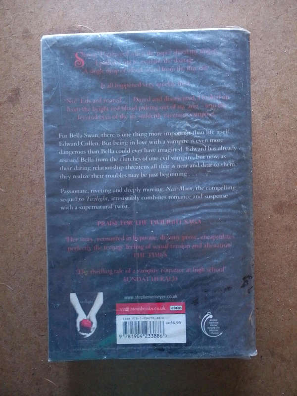 Stephenie Meyer - New Moon