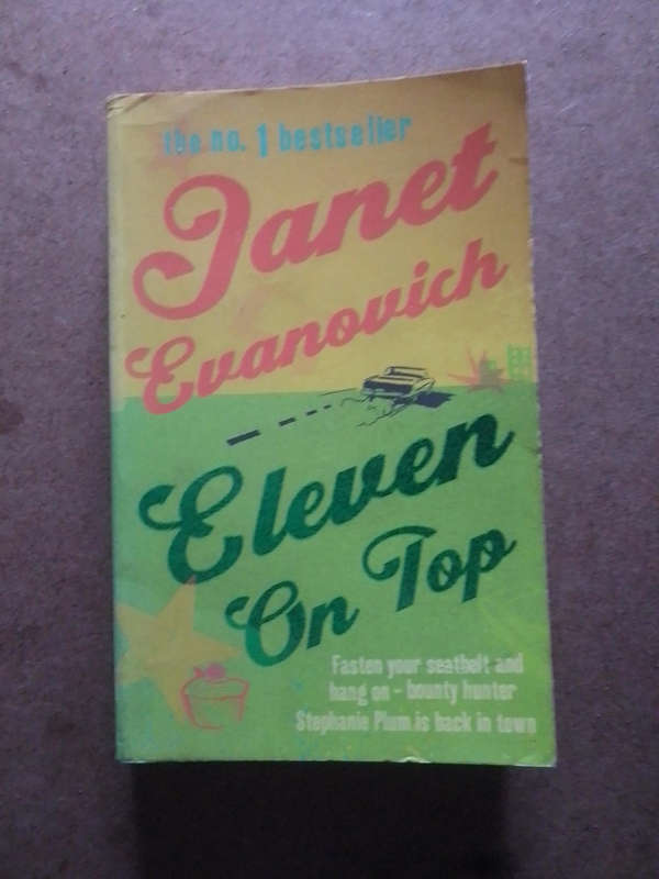 Janet Evanovich - Eleven on top
