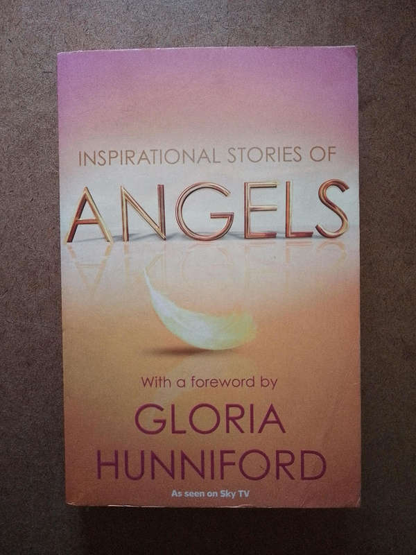 Gloria Hunniford - inspirational stories of Angels