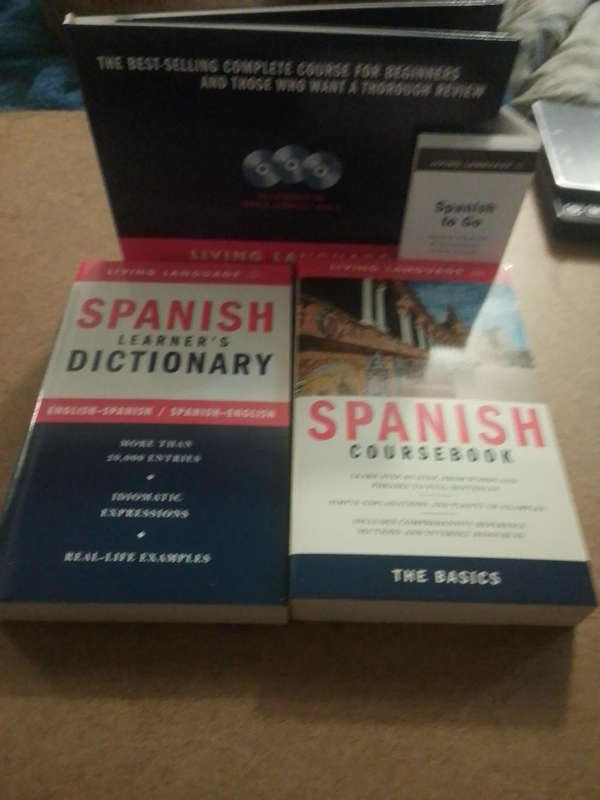 Living Language complete course- the basics Spanish -CD edition