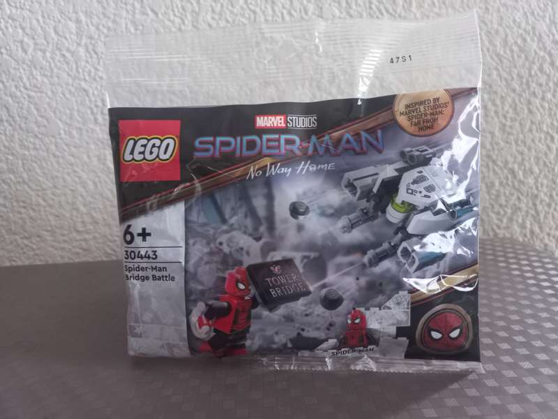LEGO Marvel Super Heroes Spider-Man Bridge Battle 30443