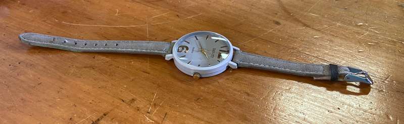 DAN-TT WRIST WATCH - LADIES / MENS Wristwatch - GREY STRAP - QUARTZ - NEW BATTERY!