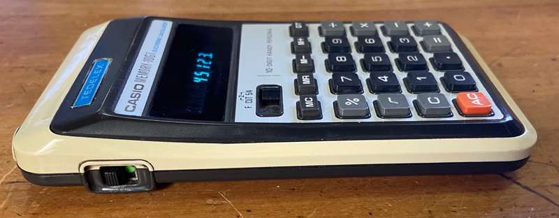 CALCULATOR CASIO TEDELEX MEMORY-10GT ELECTRONIC 10 Digit Handy Personal + NEW BATTERIES INCLUDED.