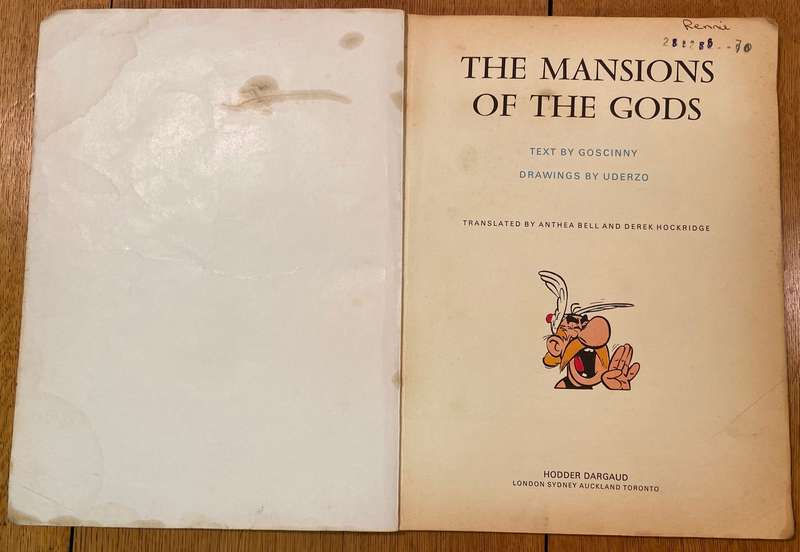 ASTERIX - THE MANSIONS OF THE GODS - GOSCINY & UNDERZO - 1978 - AN ASTERIX ADVENTURE.