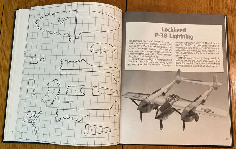 MAKING PAPER WARPLANES - DAVID HAWCOCK - 1st EDITION 1989 - DAVID & CHARLES LONDON.