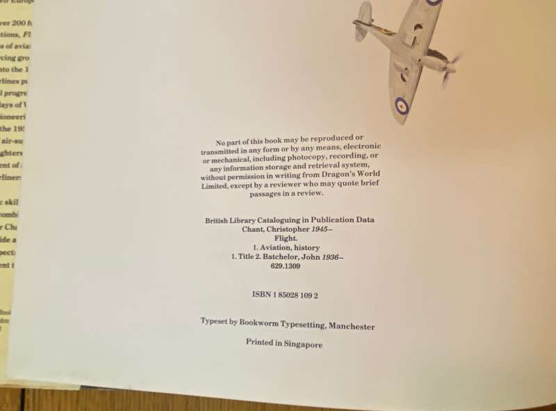 FLIGHT - THE HISTORY OF AVIATION - JOHN BATCHELOR - CHRIS CHANT - 1st EDITION 1991 - AEROPLANES.....
