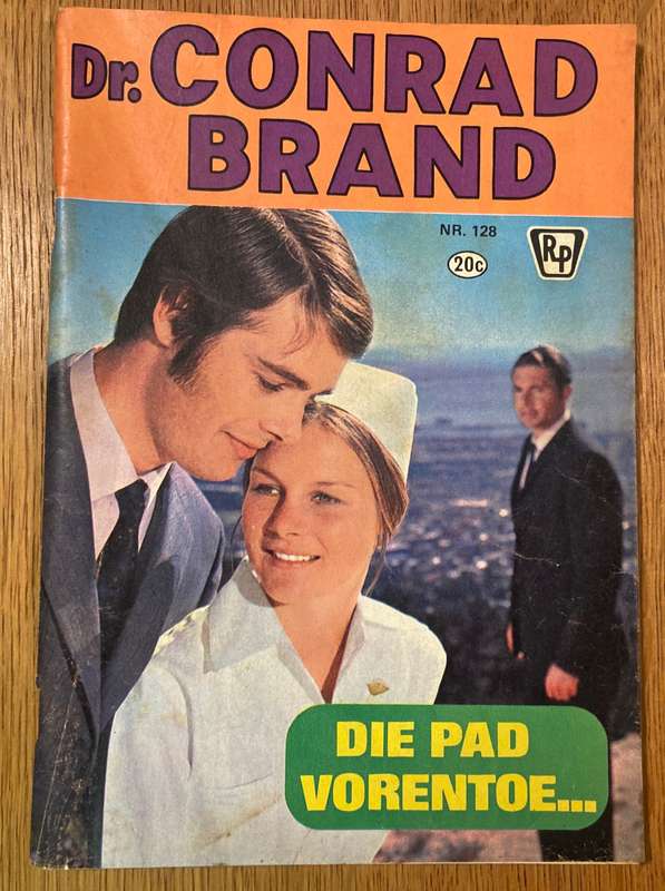 Dr. CONRAD BRAND - No. 128 - DIE PAD VORENTOE - PHOTO COMIC STORY - FOTO VERHAAL
