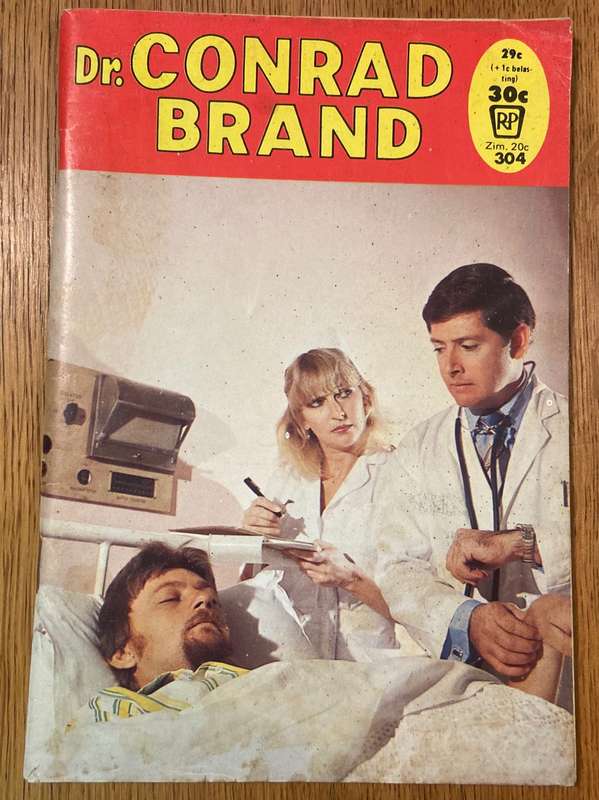 Dr. CONRAD BRAND - No. 304 - 'N MEISIE SO TOEGEWYD - PHOTO COMIC STORY - FOTO VERHAAL