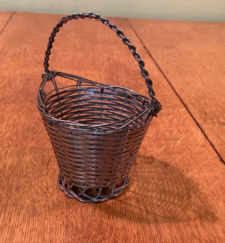 Silvered Metal ORNAMENTAL WOVEN BASKET with HANDLE.