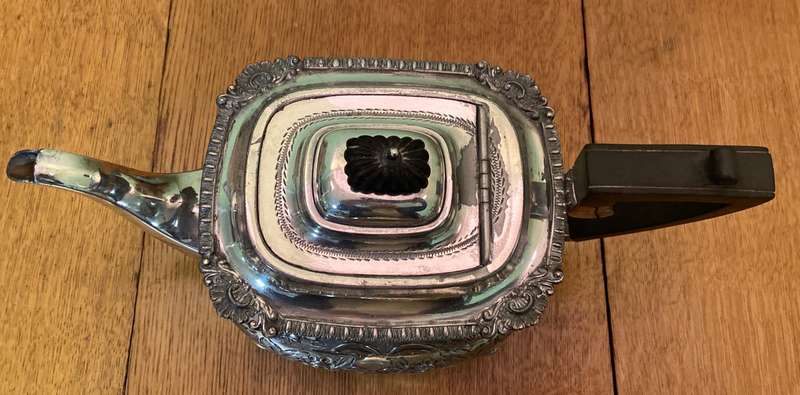 SILVER PLATED TEAPOT SHEFFIELD, ENGLAND  CHARLES HENRY HATTERSLEY  SCARCE  1844 - 1915.