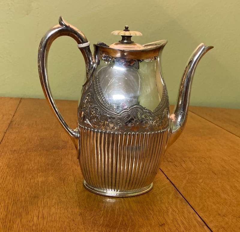 Britannia Metal Teapot Hot Water/Coffee Pot Large Sheffield, England