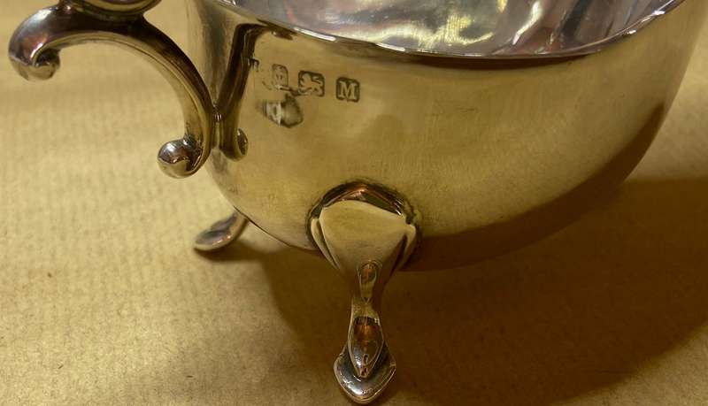 GRAVY / SAUCE BOAT STERLING SILVER BIRMINGHAM ENGLAND WILLIAM ADAMS  1911/2 115.5g Read notes.......