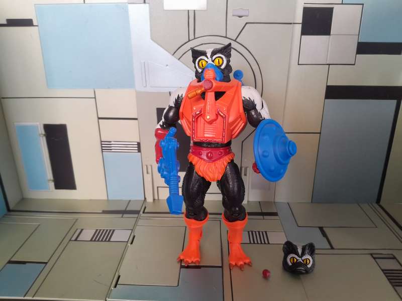 Masters of the Universe Classics Stinkor  Loose Figures With Accesories