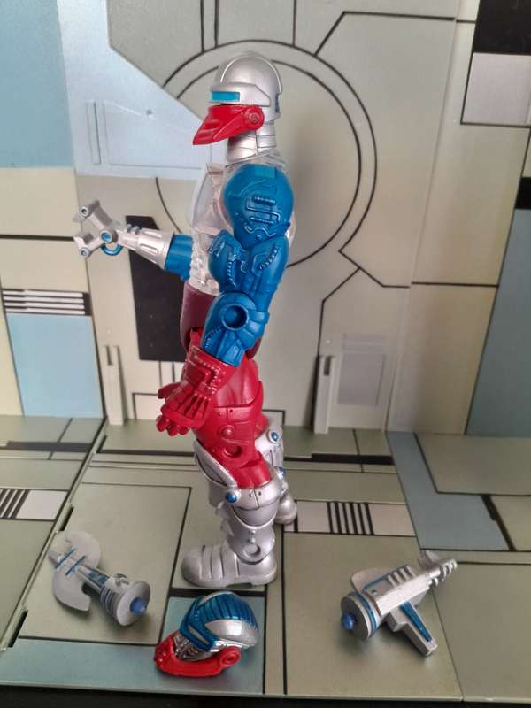 Masters of the Universe Classics Roboto  Loose Figures With Accesories