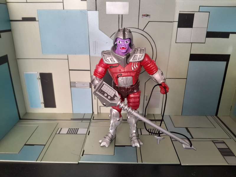 Masters of the Universe Classics  Flogg Loose Figure With Accesories
