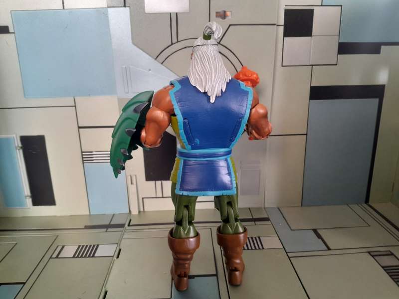 Masters of the Universe Classics Dekker -  Loose Figures With Accessories