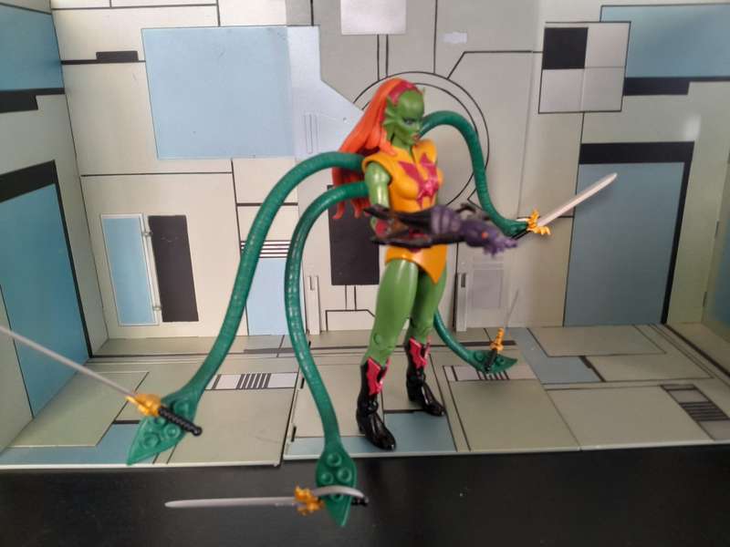 Masters of the Universe Classics Octavia -  Loose Figures With Accessories