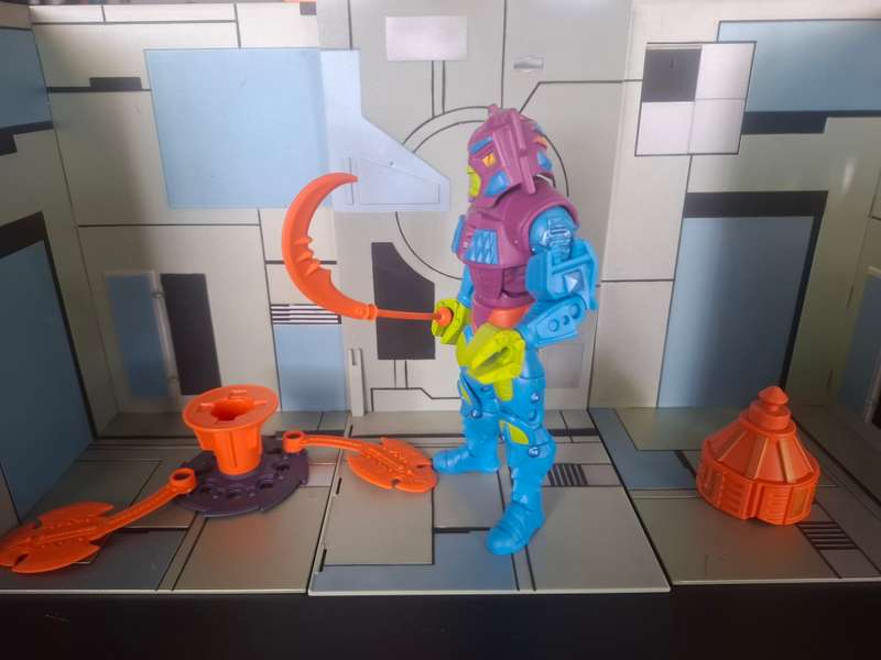 Masters of the Universe Classics Twistoid  Loose Figures With Accessories