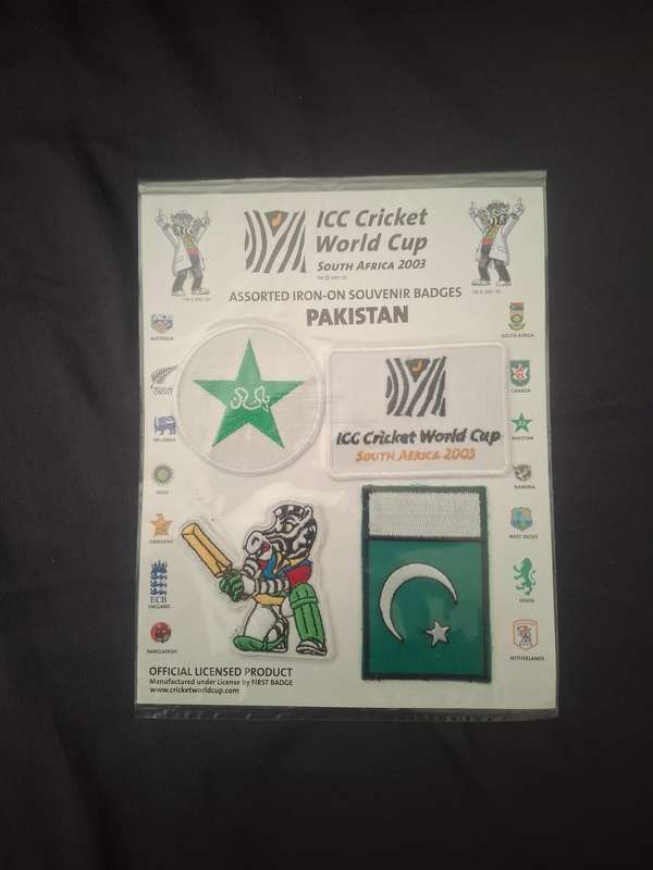 2003 Cricket World Cup Official Assorted Iron-on Pakistan Souvenir Badges