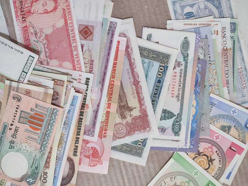Selection of Unc. World Notes