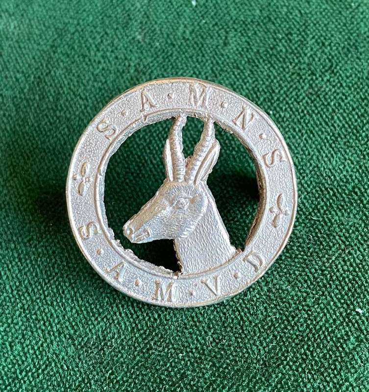 SA MILITARY NURSING SERVICE WHITE METAL CAP BADGE-WORN 1940-1962- 2 LUGS