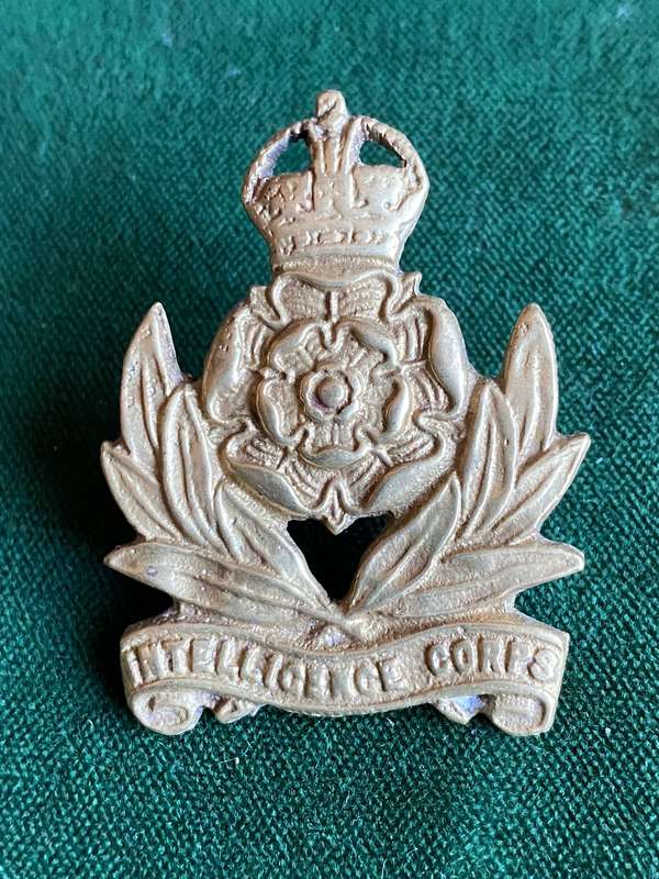 SA MILITARY INTELLIGENCE CORPS BRASS CAP BADGE (BRITISH PATTERN,ADOPTED AND WORN WW2) -2 LUGS