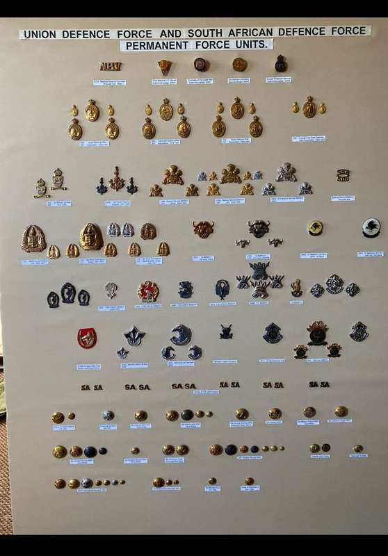 SA TANK CORPS,WHITE METAL CAP AND COLLARS-WORN SEPT. 1941-MARCH 1943-LUGS INTACT