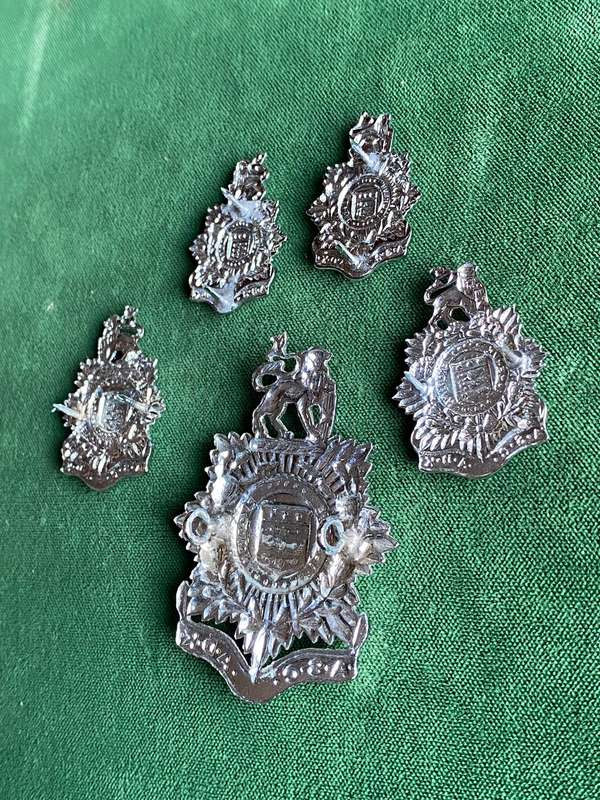 ADMIN SERVICES CORPS CHROME CAP, COLLARS AND MESS DRESS COLLARS-WORN 1976-1977-LUGS + PINS INTACT