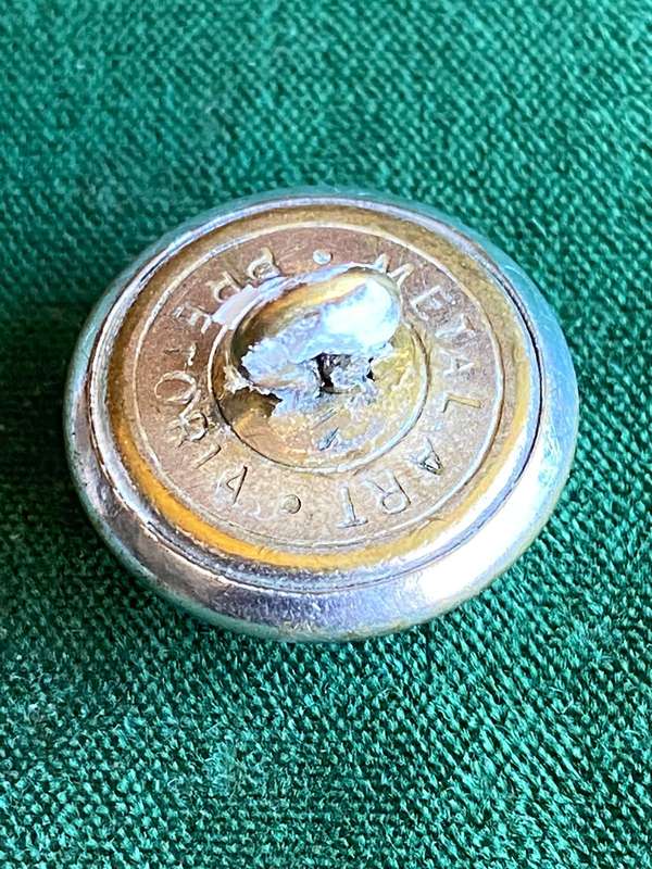 TRANSVAAL PROVINCIAL ADMINISTRATION TUNIC BUTTON POST 1961-DIAMETER 22MM