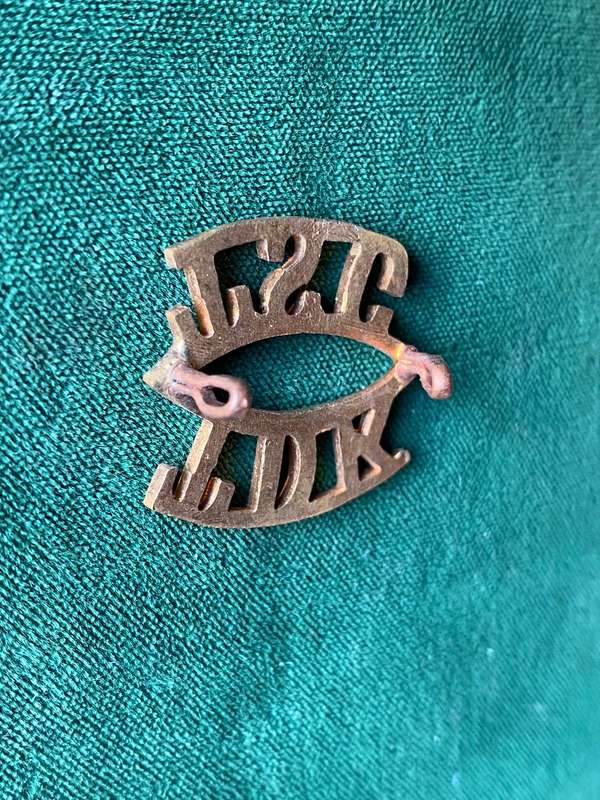 TECHNICAL SERVICE CORPS TITLE-WORN WW2- 2 LUGS