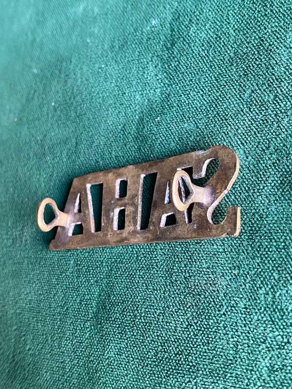 SA HEAVY ARTILLERY TITLE-WORN WW1- 2LUGS