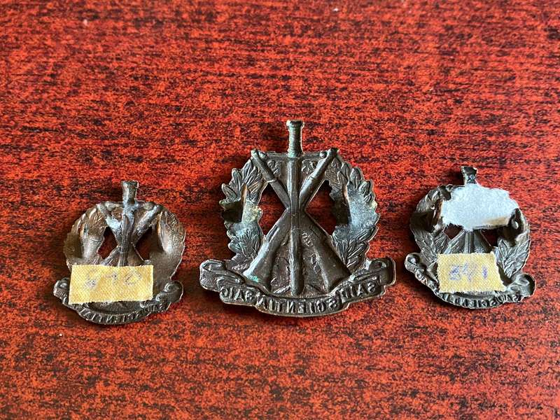 SA INSTRUCTIONAL CORPS,METAL CAP AND COLLARS ISSUED 1942 BUT SELDOM WORN-LUGS INTACT