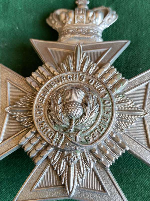 DUKE OF EDINBURGH'S OWN VOLUNTEER RIFLES WHITE METAL HELMET PLATE-WORN PRE 1899-GUARANTEED ORIGINAL-