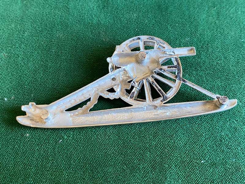 PRINCE ALFRED'S OWN CAPE VOLUNTEER ARTILLERY WHITE METAL POUCH BADGE PRE 1900-ORIGINAL-SCARCE-3 LUGS