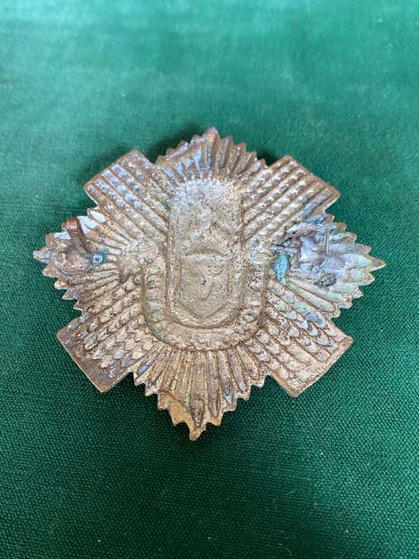 CAPE TOWN HIGHLANDERS HEADRESS BADGE-WORN 1902-1920 ON HELMET AND FROM 1921 ON TAMO'SHANTER-ONE LUG-
