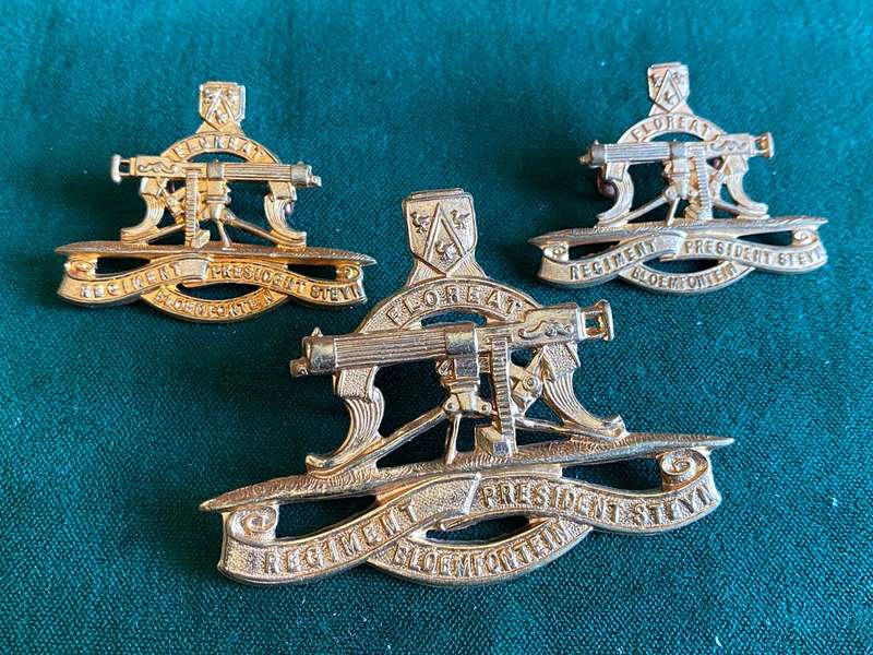 REGT. PRESIDENT STEYN GILDING METAL CAP AND COLLARS-WORN 1935-1964-LUGS INTACT