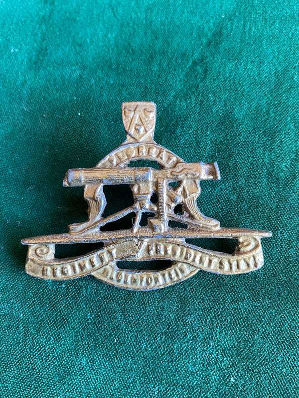 REGT. PRESIDENT STEYN CAST CAP BADGE-WORN WW2- 2 LUGS