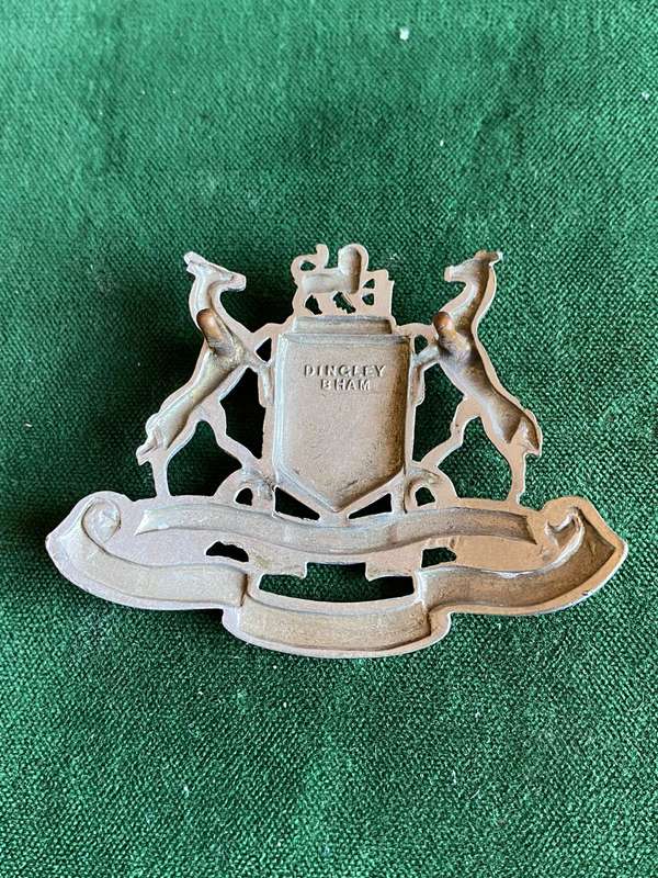SOUTH AFRICAN RAILWAYS,WHITE METAL CAP BADGE-2 LUGS