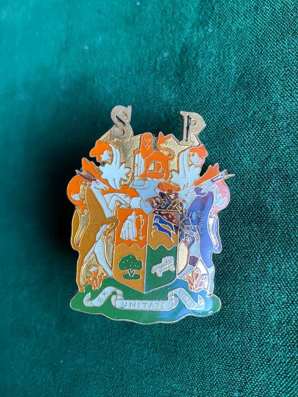 STATE PRESIDENTS GUARD HELMET BADGE-INTRODUCED 1987-2X SCREW LUGS