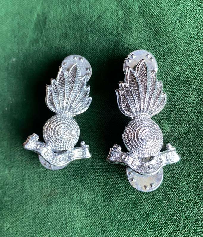 ARTILLERY CHROMED COLLAR BADGE PAIR-WORN POST 1976-PINS INTACT