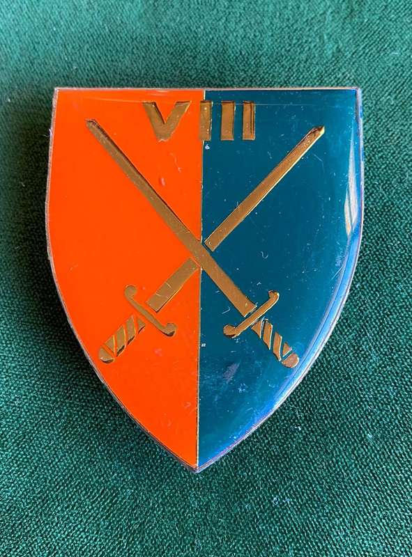 8 ARMOURED BRIGADE FLASH- 3 PINS