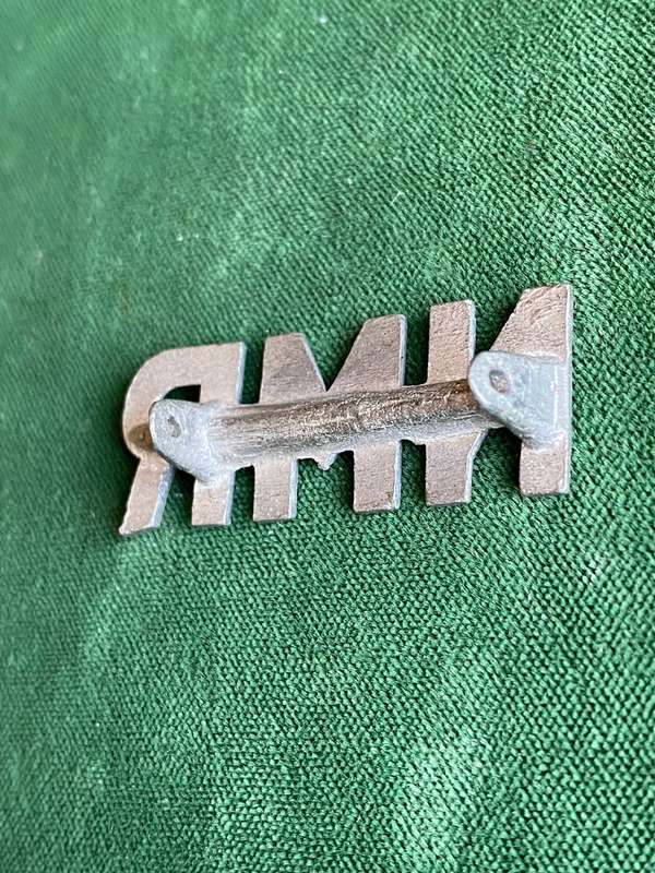 NATAL MOUNTED RIFLES-WHITE METAL TITLE-WORN 1894-1940'S- 2 LUGS