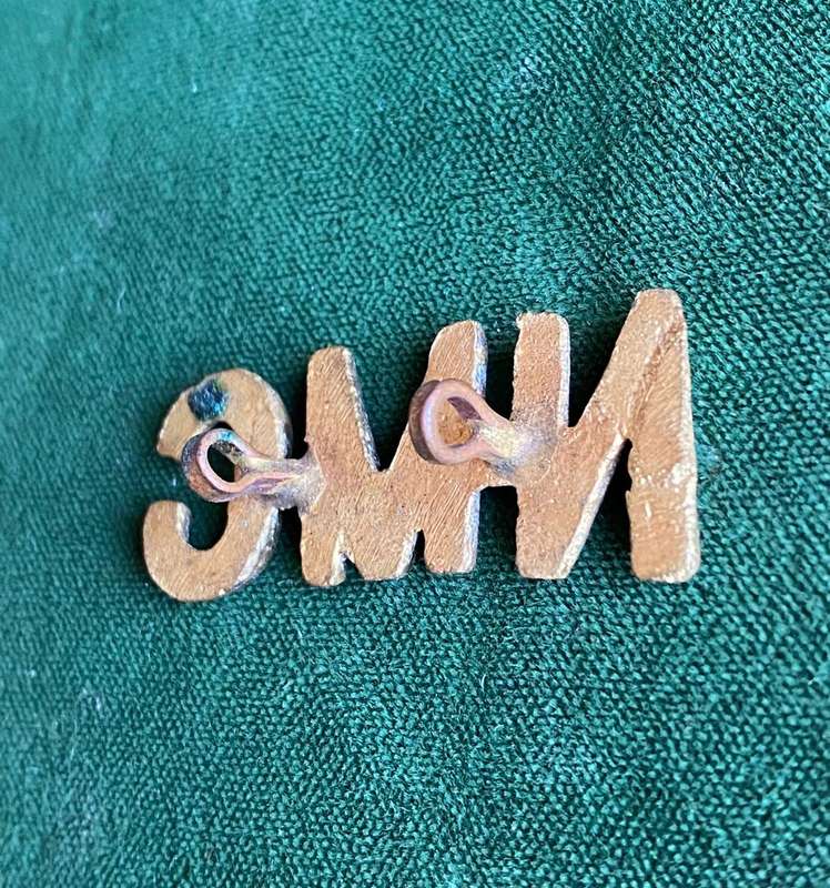 NATIVE MILITARY CORPS TITLE-WORN DURING WW2- 2 LUGS