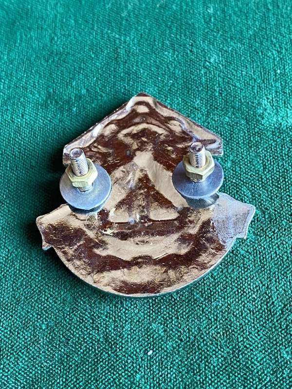5 BASE ORDNANCE DEPOT,CAP BADGE-APPROVED IN 1992-SILVER CENTRE VARIATION-2ND TYPE-2X SCREW LUGS