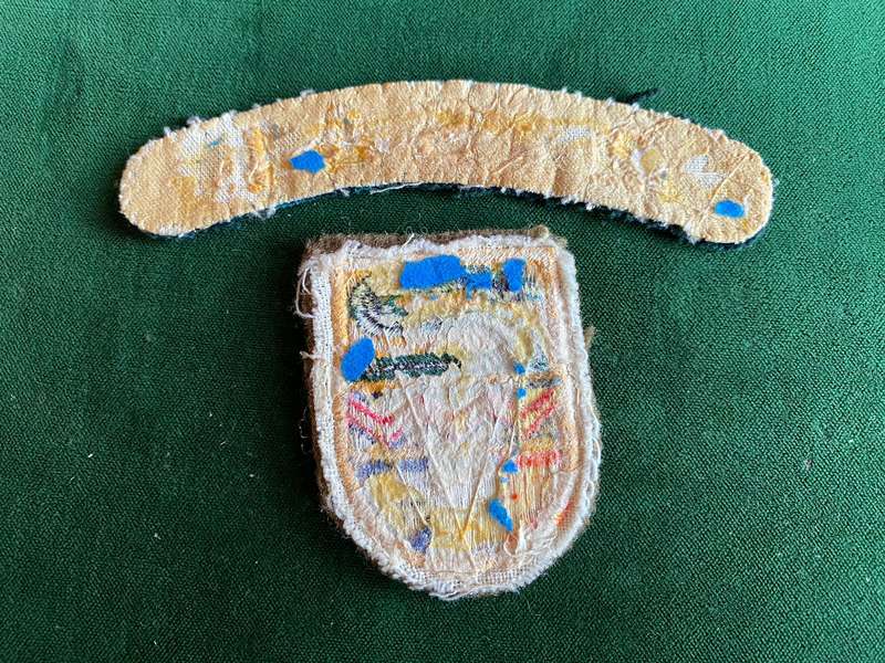 2 SA INFANTRY CLOTH FLASH 1ST TYPE-SOLD WITH TITLE-WORN 1960'S-1970'S