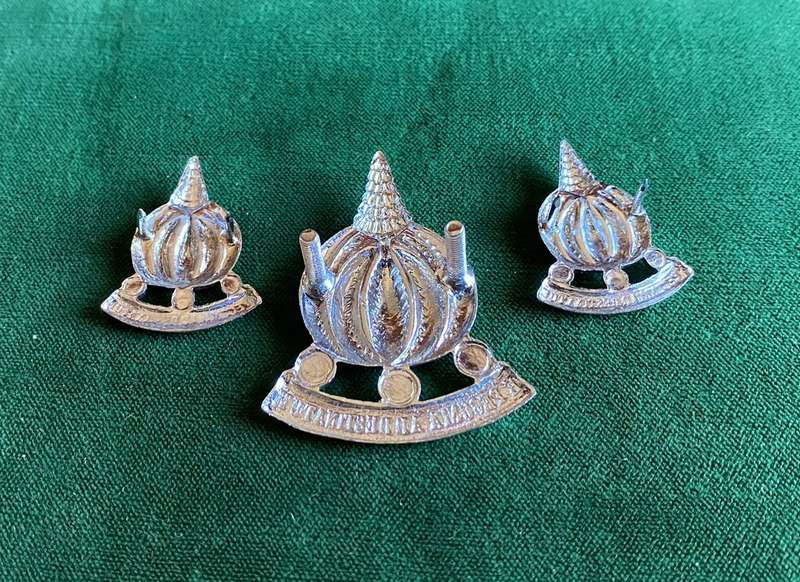 FINANCES SERVICES CORPS,CHROMED CAP AND COLLARS-APPROVED IN 1973-PINS INTACT