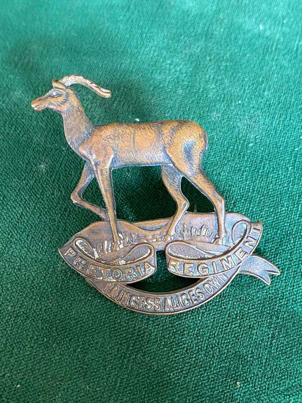 PRETORIA REGT. BRASS CAP BADGE- 2 LUGS-WORN 1932-1943