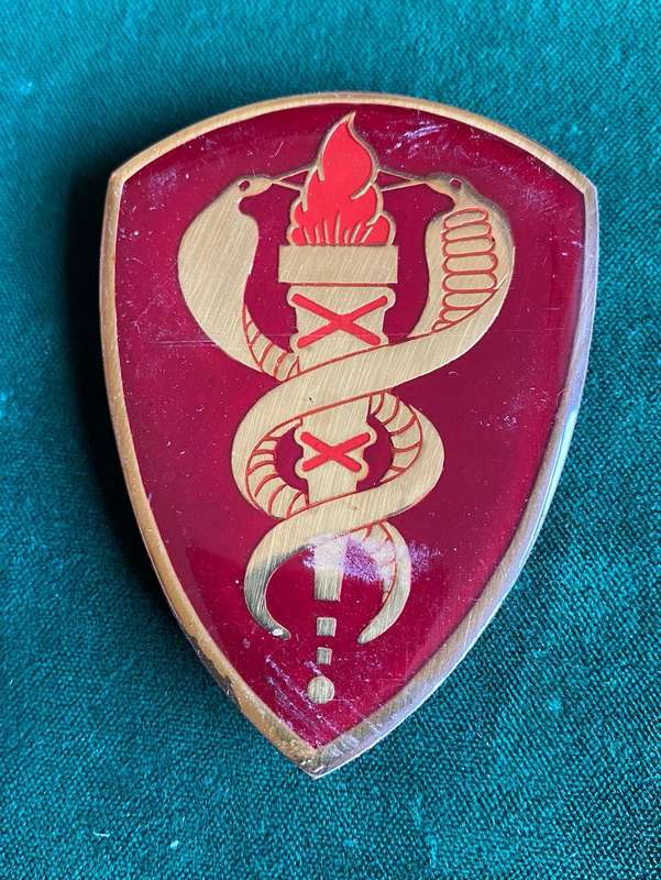 MEDICAL TRAINING CENTRE FLASH- 3 PINS