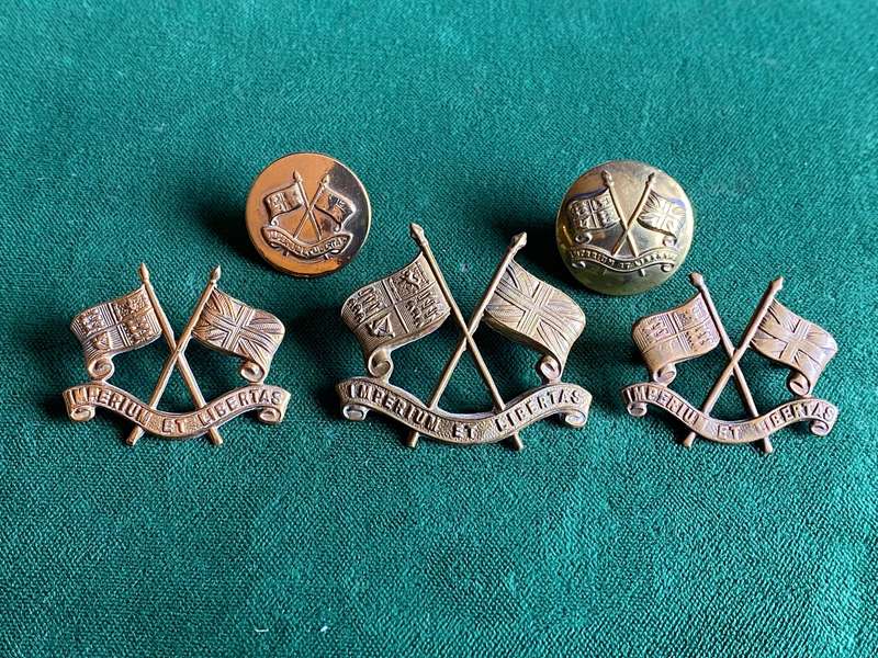 IMPERIAL LIGHT HORSE,GILDING METAL CAP AND COLLARS-SOLD WITH 2 BUTTONS-WORN 1913-1965-LUGS INTACT