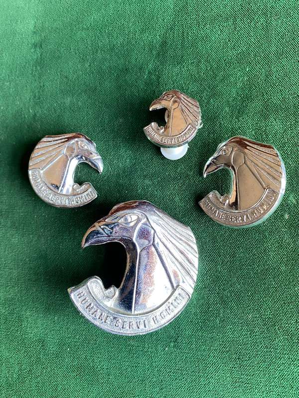 PERSONNEL SERVICE CORPS-CHROMED CAP,COLLARS AND ONE MESS DRESS-APPROVED 1980-ALL PINS+LUGS INTACT